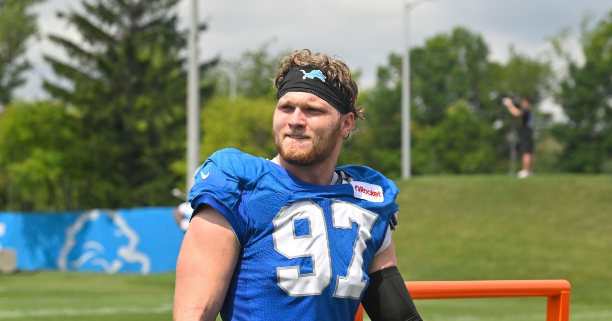 Detroit Locks in Aidan Hutchinson, Strengthening Its Defensive Core